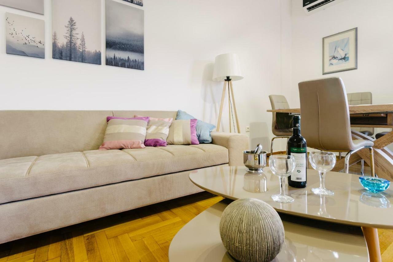 Bright 2 Bedrooms Apt. In The Heart Of Athens W Stunning Views To Acropolis Zewnętrze zdjęcie