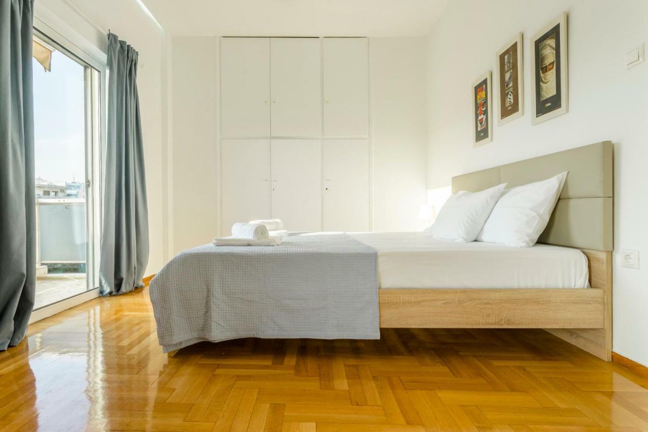Bright 2 Bedrooms Apt. In The Heart Of Athens W Stunning Views To Acropolis Zewnętrze zdjęcie
