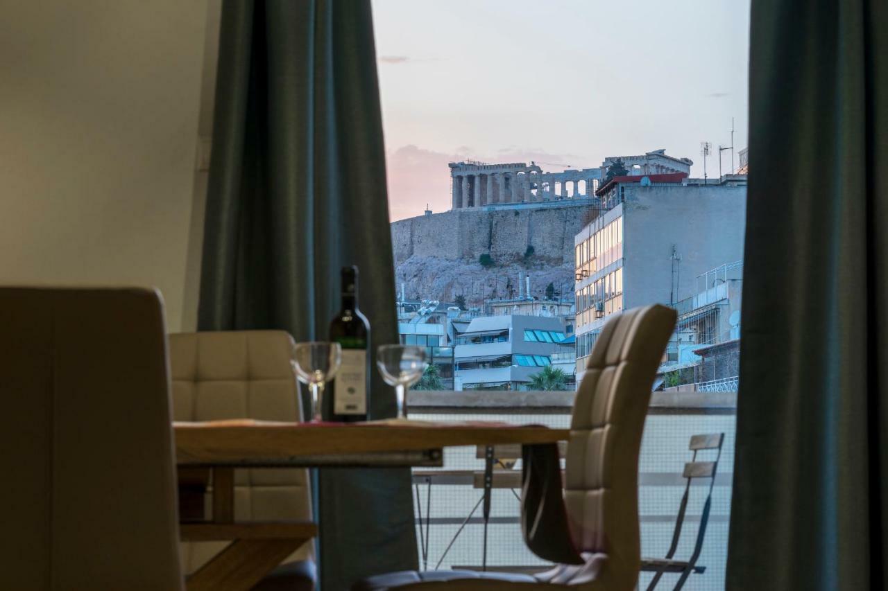 Bright 2 Bedrooms Apt. In The Heart Of Athens W Stunning Views To Acropolis Zewnętrze zdjęcie