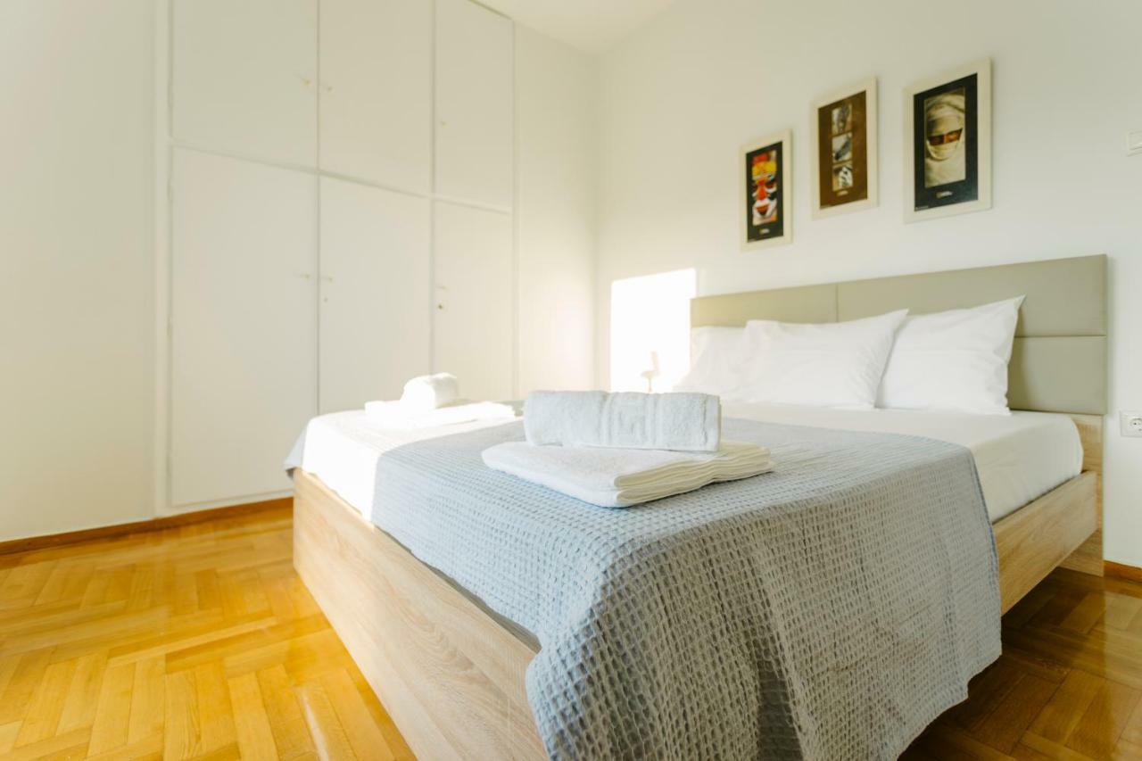 Bright 2 Bedrooms Apt. In The Heart Of Athens W Stunning Views To Acropolis Zewnętrze zdjęcie
